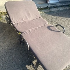 折りたたみベットの画像