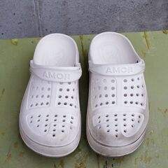 中古並品　[アモジ] サンダル CL1820 (現行モデル) 27.0㎝の画像