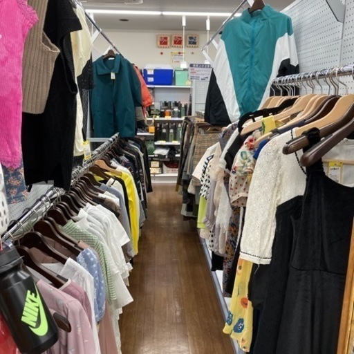 レディース　メンズ　洋服　服飾雑貨　バッグ　靴