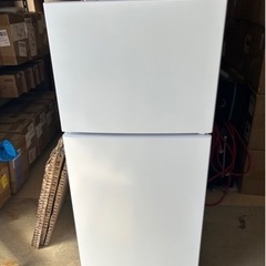 きれい冷蔵庫 118L 一人暮らし 2ドア マクスゼン コンパクト 小型 ホワイト MAXZEN JR118ML01WHの画像