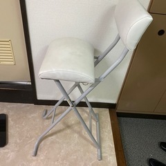イス