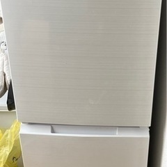 【至急】シャープ　冷蔵庫