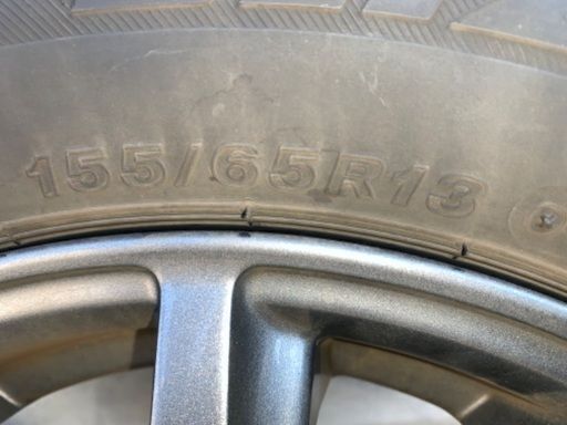 スタッドレスタイヤ　更に値下げしました軽自動車　価格応談可