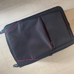 旅行バッグ