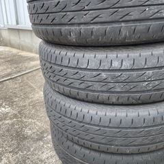 車のパーツ タイヤ、ホイールの画像