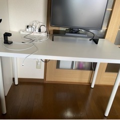 IKEA イケア　デスク　仕事　勉強