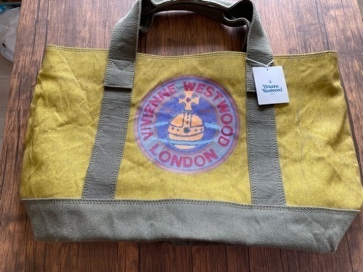 ヴィヴィアンウエストウッド　トートバッグ