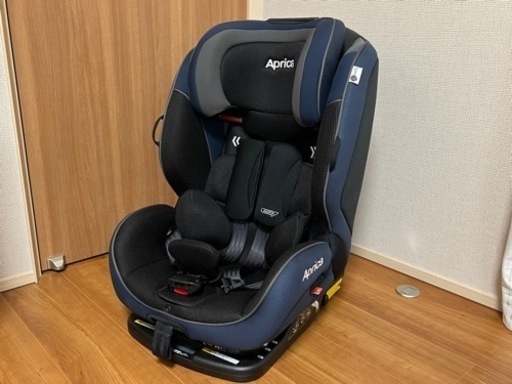 アップリカ Form Fit AB isofix チャイルドシート
