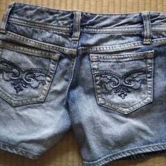 ジーパン ショーパン Mの画像