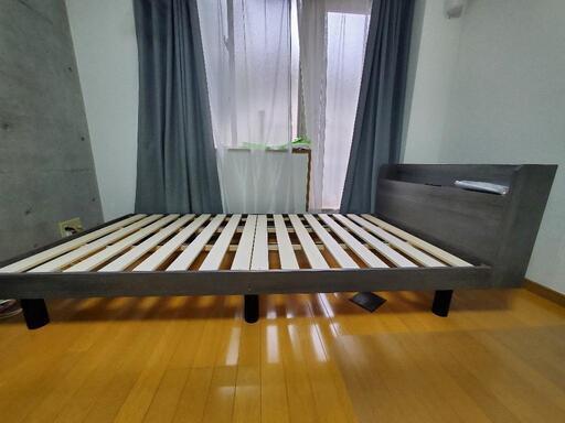 お譲り先決定です】ニトリ棚付きすのこベッドグレーシングル