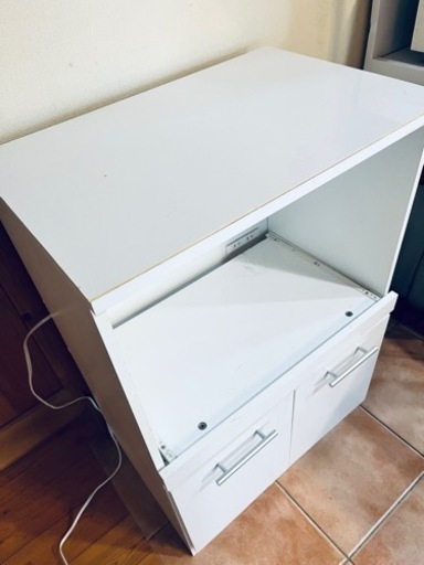 キッチン収納　家具　スライド付き