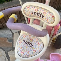 三輪車、ミッフィー、ストライダー、子供　自転車の画像