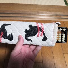 小型の算盤(そろばん)の画像