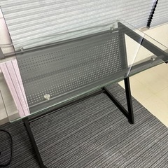 ガラスデスク