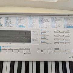 CASIO電子ピアノ　ヘッドホン、マイク付の画像