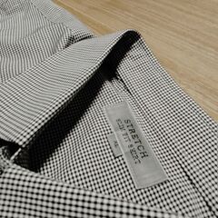 ユニクロ・メンズシャツの画像