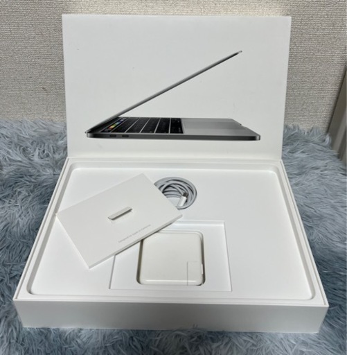 携帯アクセサリー MacBook Pro 2019 2.4ghz 512gb