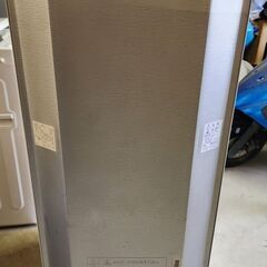シャープ冷蔵庫　2020年製の画像