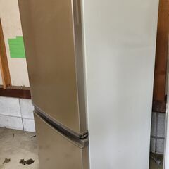 シャープ冷蔵庫　2020年製の画像