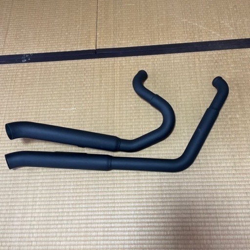 ハーレー　ブレイクアウト　マフラー