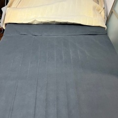 足付きマットレスベッド、セミダブルの画像