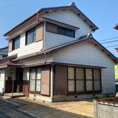 💰敷金・礼金・仲介手数料０円　🚙複数台駐車可（敷地内）サンルーム...