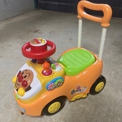 12/4 値下げ アンパンマン よくばりビジーカー
