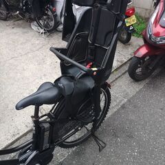 ｃ82🟢お子様土日もと土足のままご試乗可能です。ブリヂストン、ヤマハ共同生産モデル、  🔴安心の無料保証；点検サービス付き🟢バカ良心的な中古電動自転車屋です。  🌈　電動自転車・リサイクル専門店　🔵　ご試乗をしてから、ご購入できます。  🌕️２０インチ、チャイルドシート、３人乗り、２人乗り、１人乗り、電動アシスト自転車  🟢バカ良心的な電動自転車屋🔴土日もお子様と土足のまま、ご試乗可能です。  🔵後ろチャイルドシートをかごに変更して、１人乗りにもできます。  🔴バッテリーは新品の９０％の画像