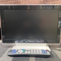 ☆No.o16 ポータブルテレビ 15V Panasonic 2...