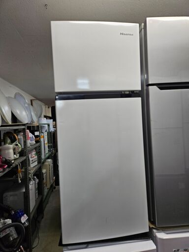 リサイクルショップどりーむ荒田店 No10594　新生活応援！　ハイセンス　2ドア冷蔵庫　2020年製　容量120L　１人暮らしに最適なサイズです♪