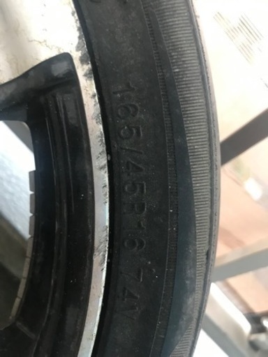 車のパーツ タイヤ、ホイール