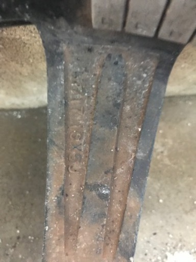 車のパーツ タイヤ、ホイール