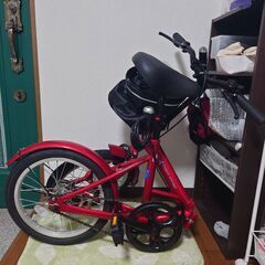 【美品】１６インチ折りたたみ自転車の画像