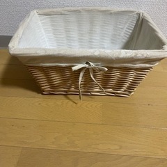 カゴ　収納ケース