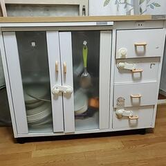 ミニ食器棚　急募