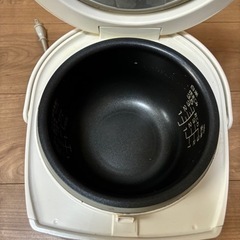 MITSUBISHI NJ-G6D家電 キッチン家電 炊飯器の画像