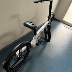 お取引き中　HONBIKE  ホンバイク チェーンレス電動自転車  折り畳み自転車 WHITE/BLACK  の画像
