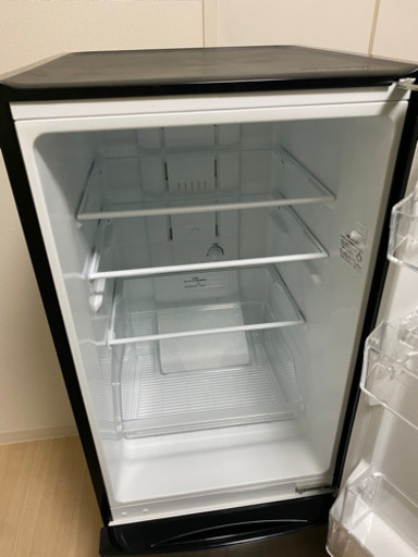 冷蔵庫　東芝153L黒GR-P15BS(K)