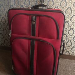 Dockers バーガンディーレッド　大型　スーツケース