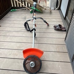 電動草刈機の画像