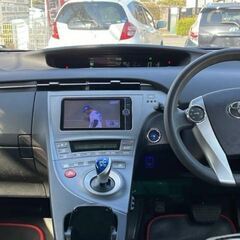＼誰でも車が持てる信用回復ローン／全国対応！安心の１年保証！カーメル千葉店　トヨタ　H26 プリウス　85,000km！！の画像