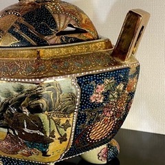 豪華絢爛【薩摩焼 特大 三足香炉】金爛手 花詰図 金獅子 蓋付