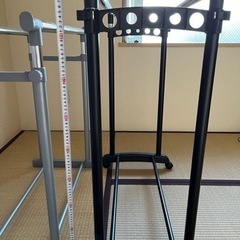 ハンガーラックの画像