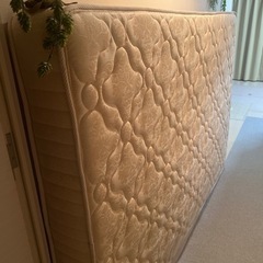ベッド用ダブルマットレスの画像