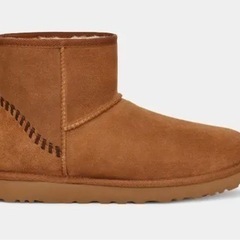 ★新品未使用★ UGG Classi Mini Deco Suede の画像