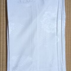きれいな白の喪服用長じゅばん
