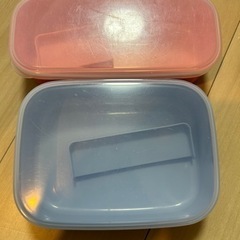 【あげます】弁当箱2つ、ピンクと青の画像