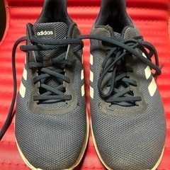 アディダス adidas スニーカー25cmの画像