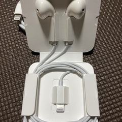 iPhone純正充電機（お話し中）の画像