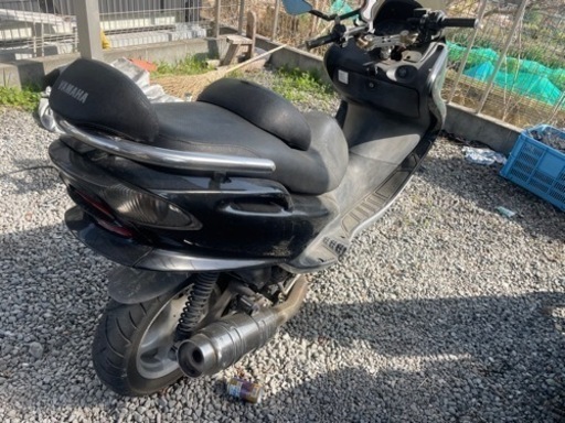 値引きしました。マジェスティ125FI 不動